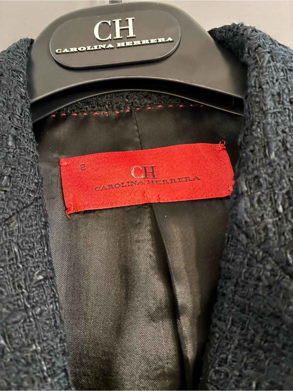 CH Carolina Herrera Black Tweed Jacket With Matching Trousers - Picture 5 of 7
